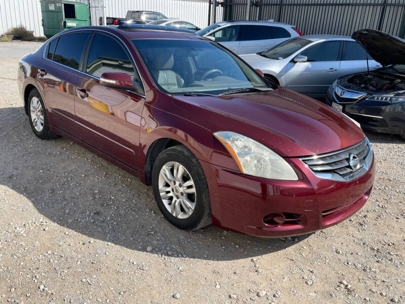 2010 Nissan Altima for sale at Efficient Auto Sales in Crowley TX