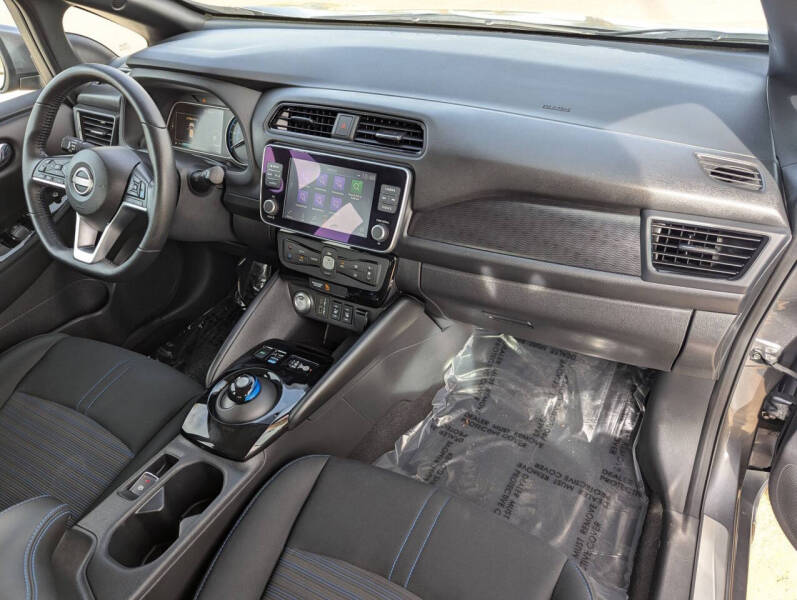 2024 Nissan LEAF SV PLUS