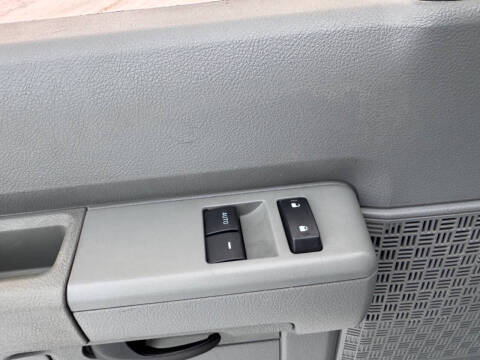 2012 Ford E-Series E-150 XLT