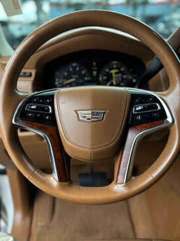 2015 Cadillac Escalade Platinum