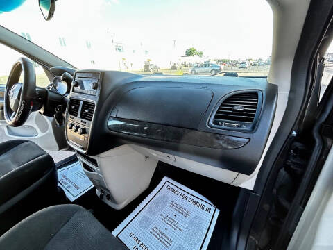 2016 Dodge Grand Caravan American Value Package