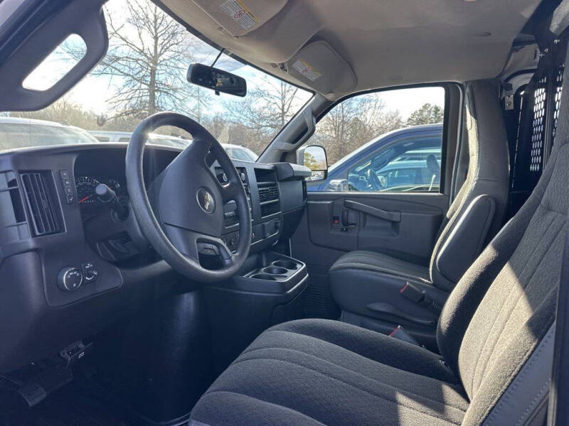 2024 Chevrolet Express 2500