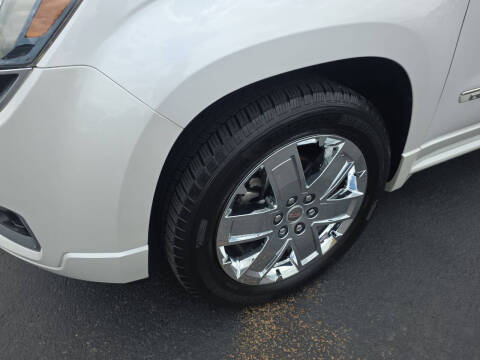 2016 GMC Acadia Denali