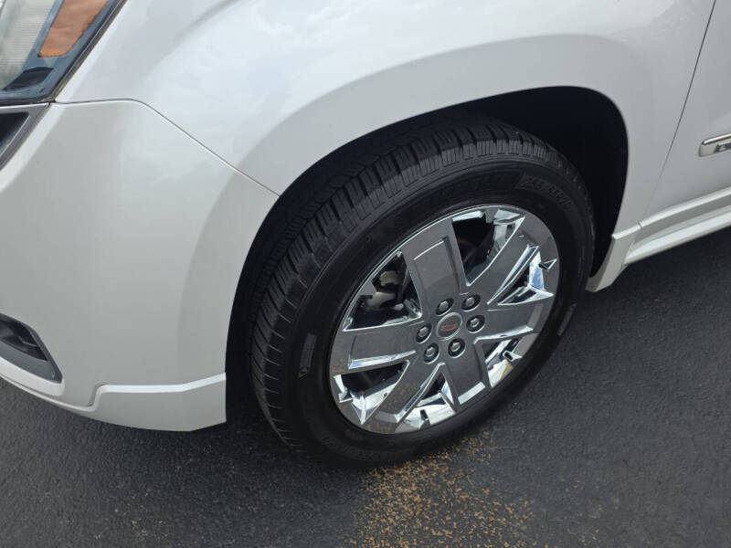 2016 GMC Acadia Denali