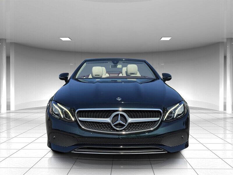 2018 Mercedes-Benz E-Class 8