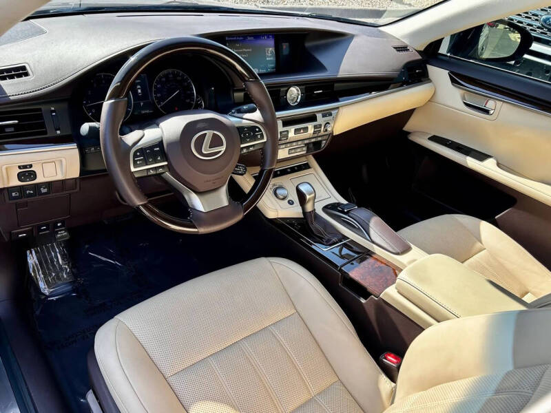 2018 Lexus ES 350
