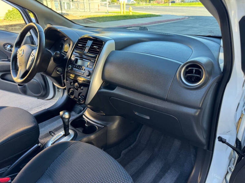 2015 Nissan Versa Note SV