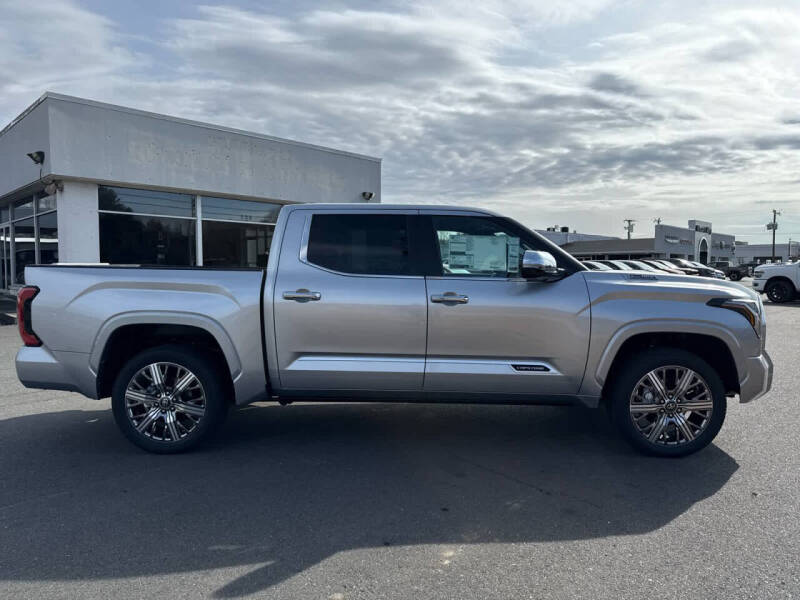 2026 Toyota Tundra Capstone HV