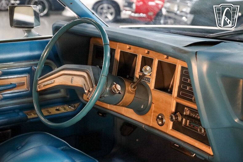 1976 Lincoln Continental