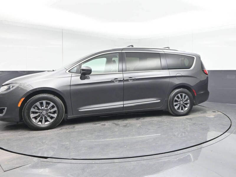 2020 Chrysler Pacifica Touring L Plus