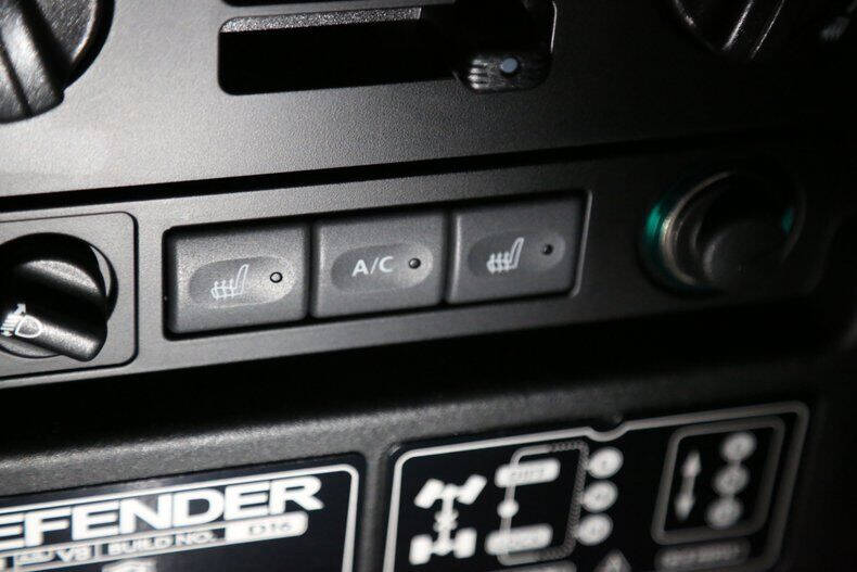 1986 Land Rover Defender