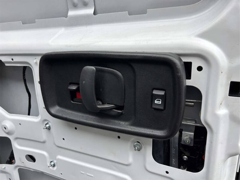 2023 Chevrolet Express 2500