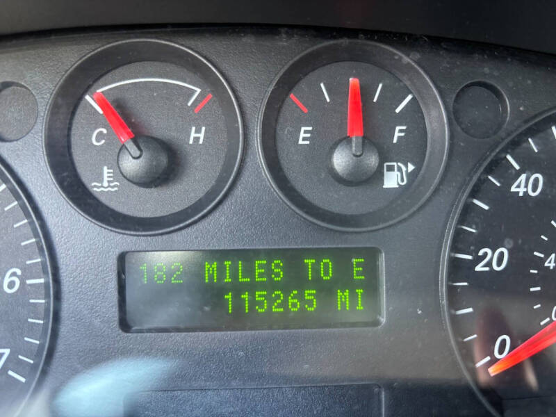 2004 Ford Taurus SES