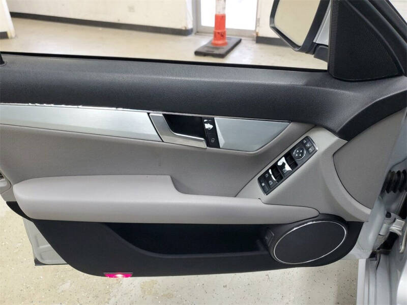 2008 Mercedes-Benz C-Class