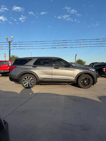 2021 Ford Explorer