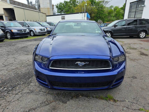 2013 Ford Mustang V6