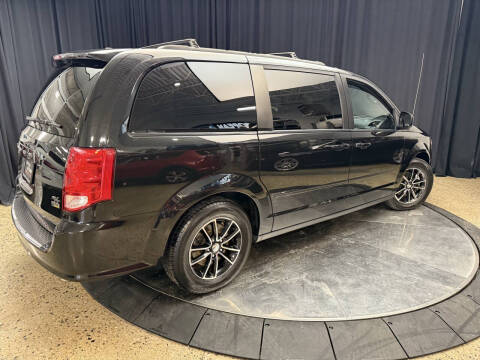 2016 Dodge Grand Caravan R/T