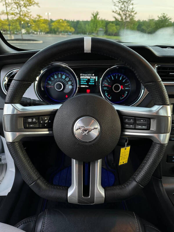 2013 Ford Mustang GT Premium