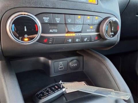 2025 Ford Escape ST-Line