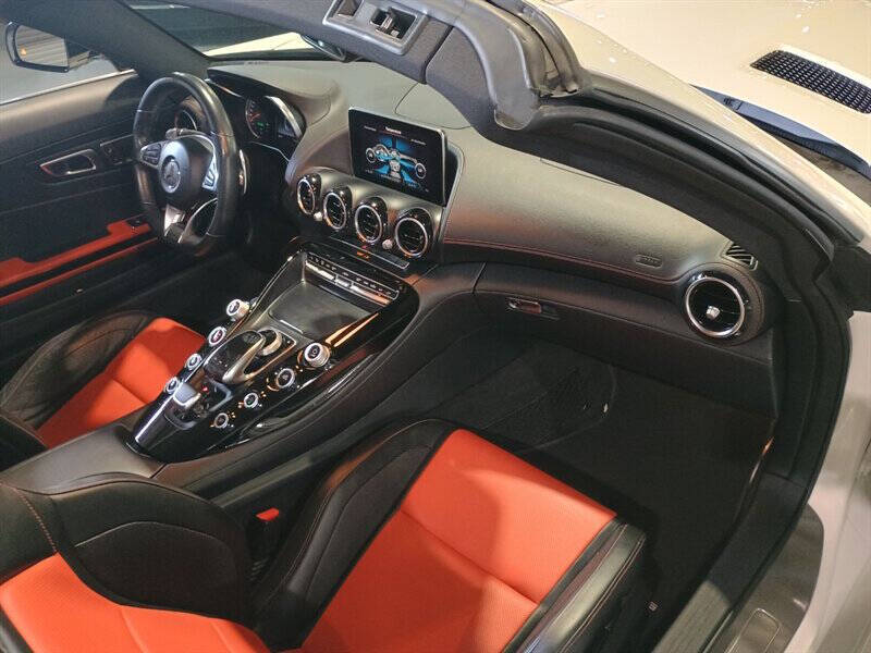 2018 Mercedes-Benz AMG GT 64