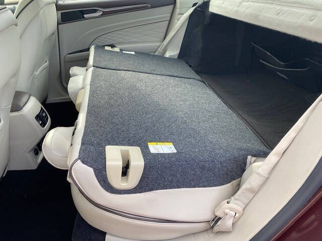 2017 Ford Fusion Platinum