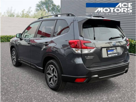 2022 Subaru Forester Premium