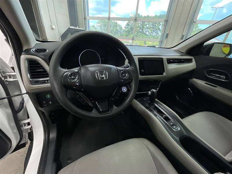 2022 Honda HR-V EX