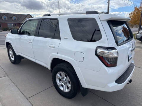 2024 Toyota 4Runner SR5