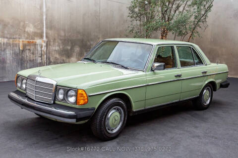 1977 Mercedes-Benz 300-Class
