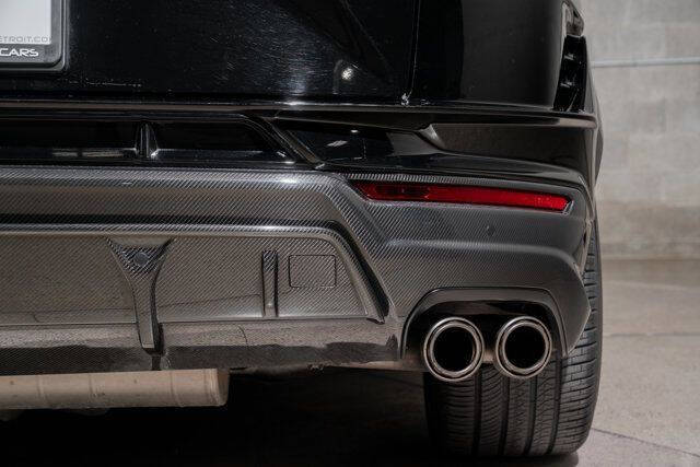 2023 Lamborghini Urus Performante