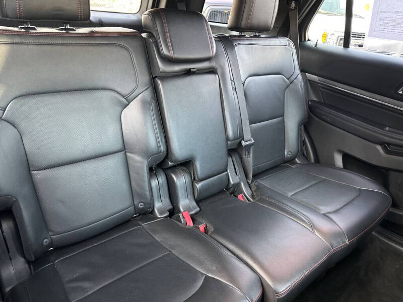 2016 Ford Explorer Sport