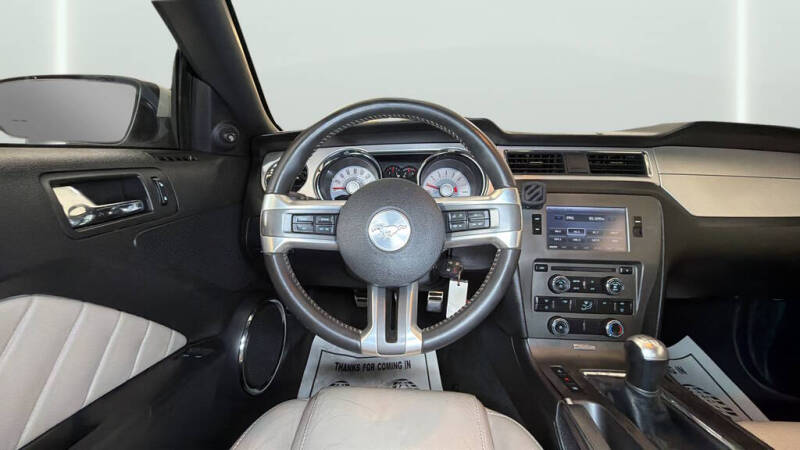2012 Ford Mustang GT Premium