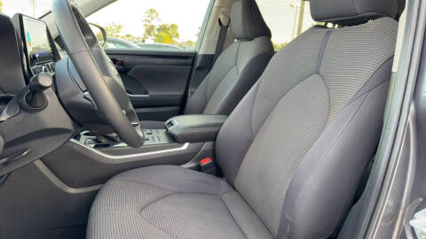 2024 Toyota Highlander