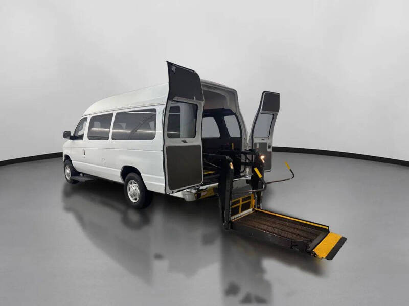 2013 Ford E-Series E-250