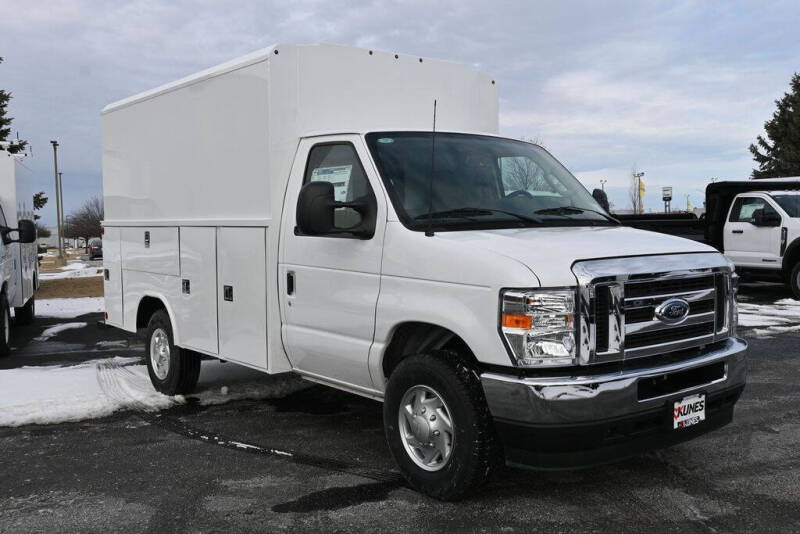 2025 Ford E-Series