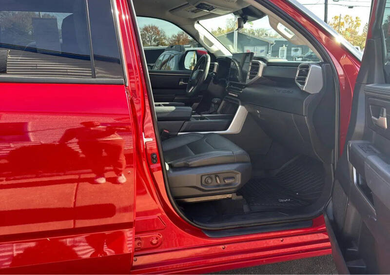 2023 Toyota Tundra SR5