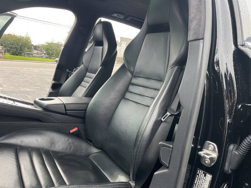 2011 Porsche Panamera Turbo