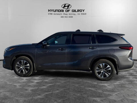2023 Toyota Highlander Hybrid XLE