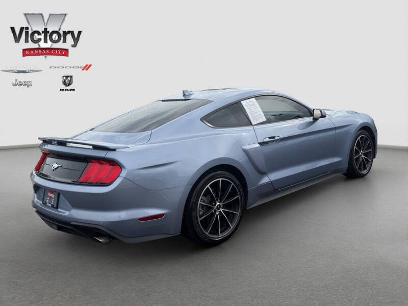 2022 Ford Mustang EcoBoost Premium