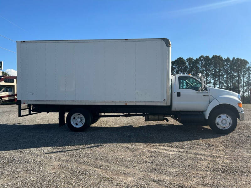 2007 Ford F-750 Super Duty