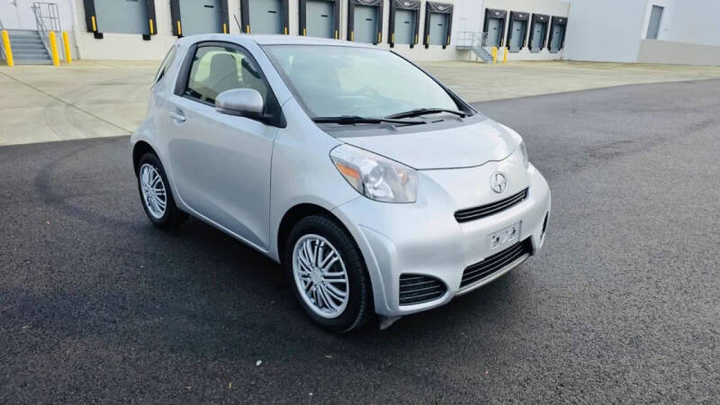 2014 Scion iQ