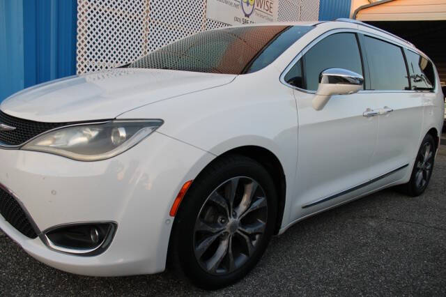 2017 Chrysler Pacifica Limited