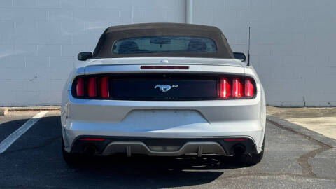 2016 Ford Mustang EcoBoost Premium