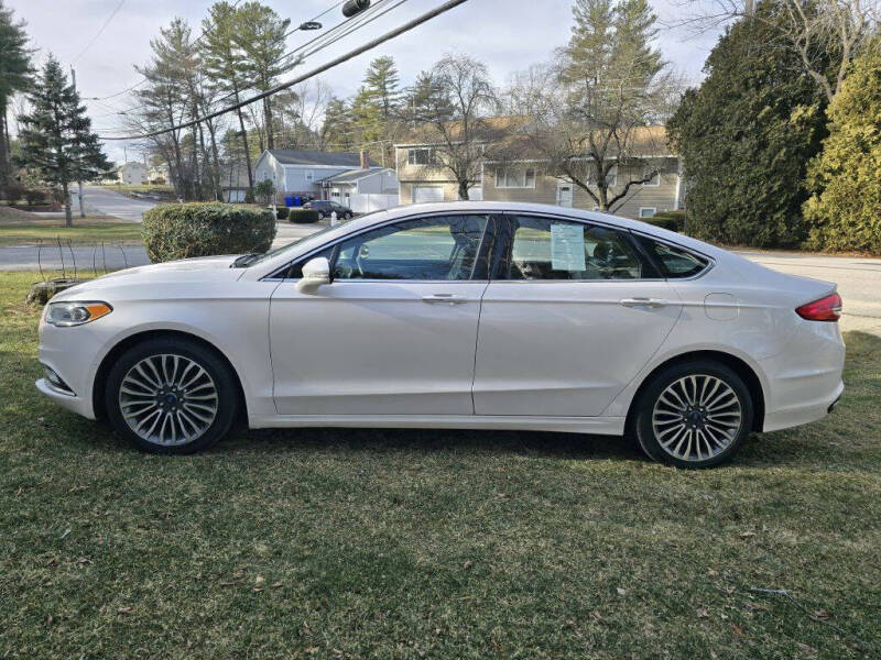 2017 Ford Fusion SE