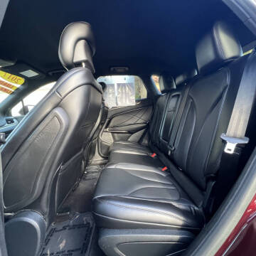 2017 Lincoln MKC Select