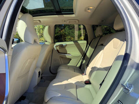 2015 Volvo XC60 T5 Drive-E Platinum