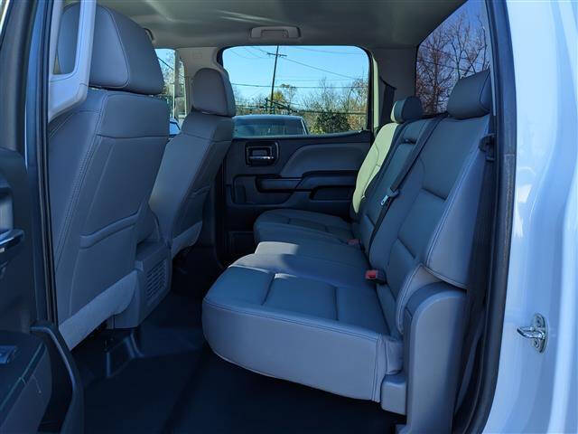 2022 Chevrolet Silverado Medium Duty