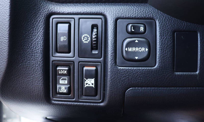 2004 Toyota MR2 Spyder