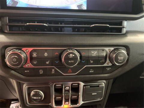 2026 Jeep Gladiator Sport S