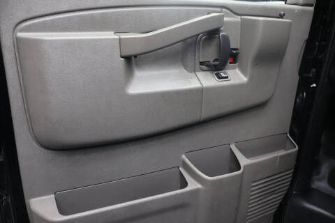 2017 Chevrolet Express 2500